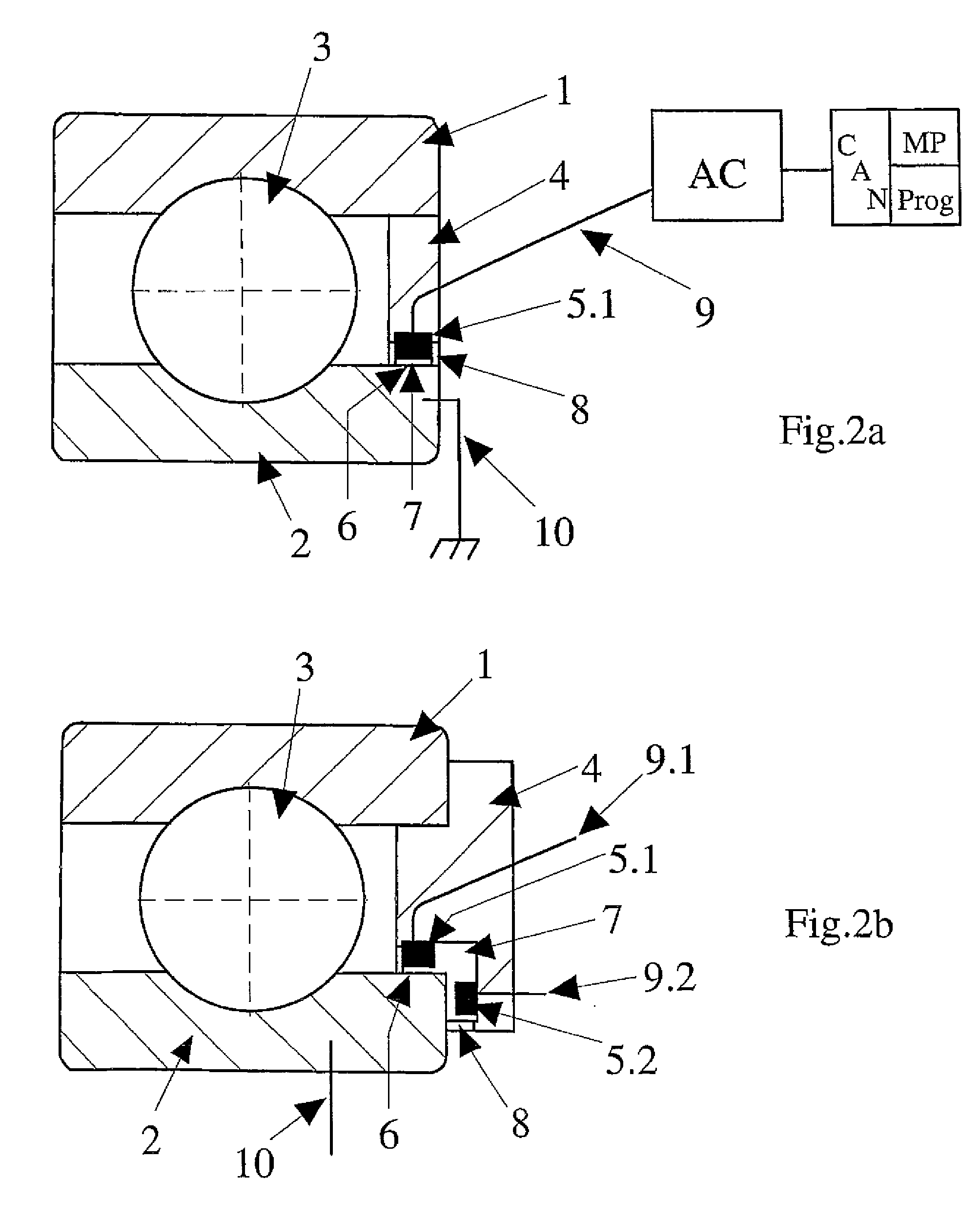 Device and method for monitoring the vibratory condition of a rotating machine