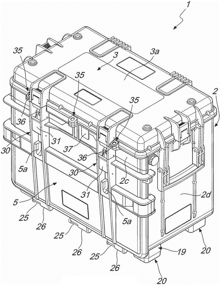 Container, of the type of trunks, suitcases, trolley cases and the like