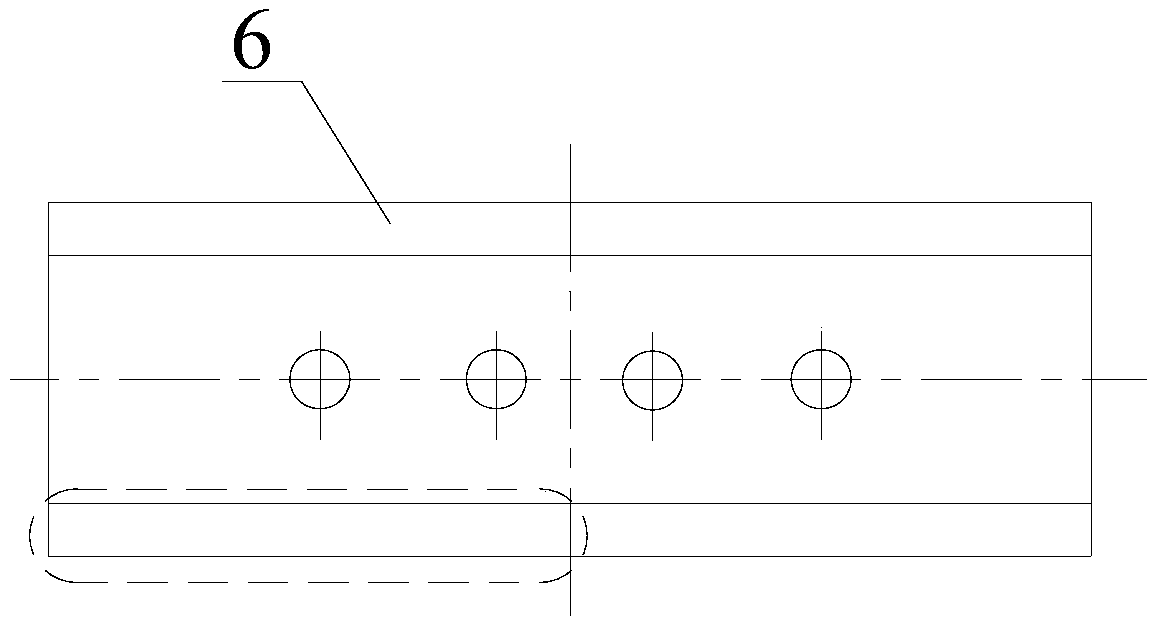 Root cutter for sugarcane harvester with soil leakage function