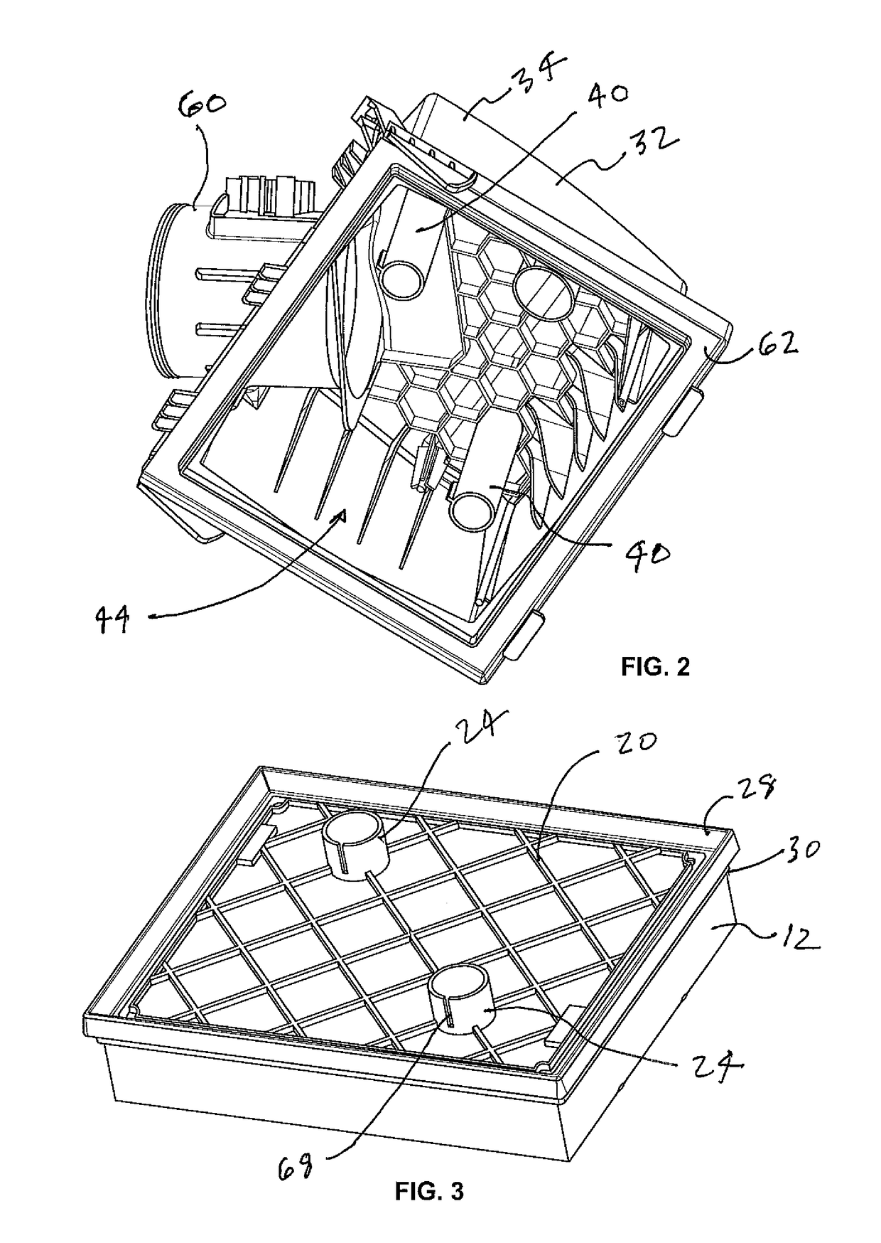 Filter element and housing with cooperating filter media support structures