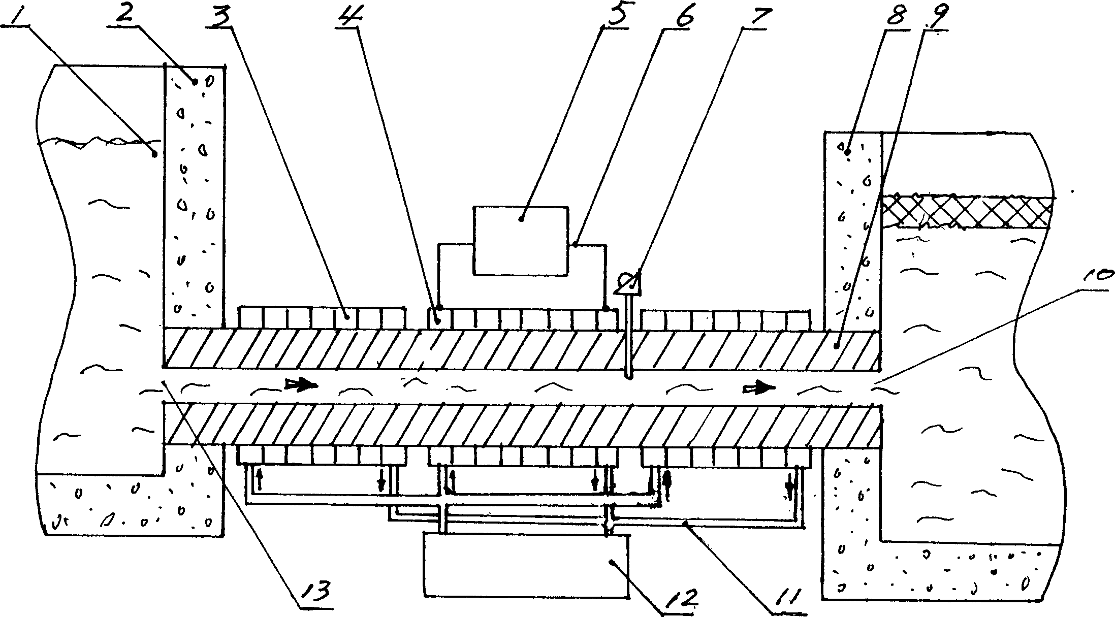 Undercurrent type molten metal valve