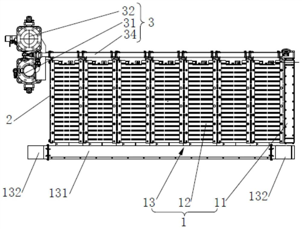 Battery mounting bracket and ship