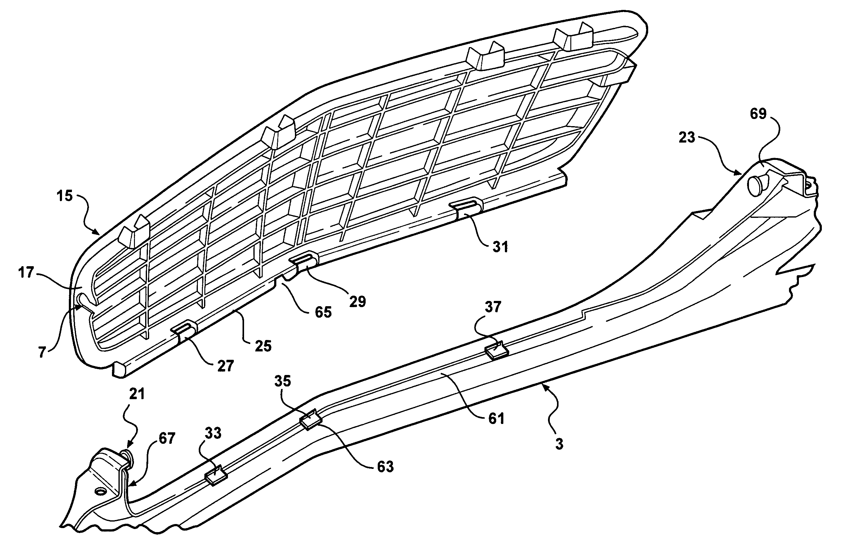 Mounting for a radiator casing in a motor vehicle