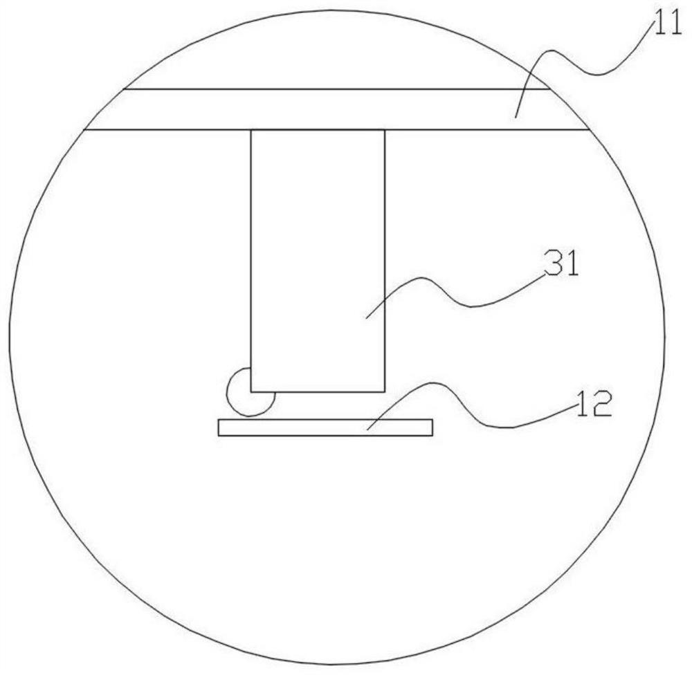 Automatic rotating tool and machining system and welding method adopting automatic rotating tool