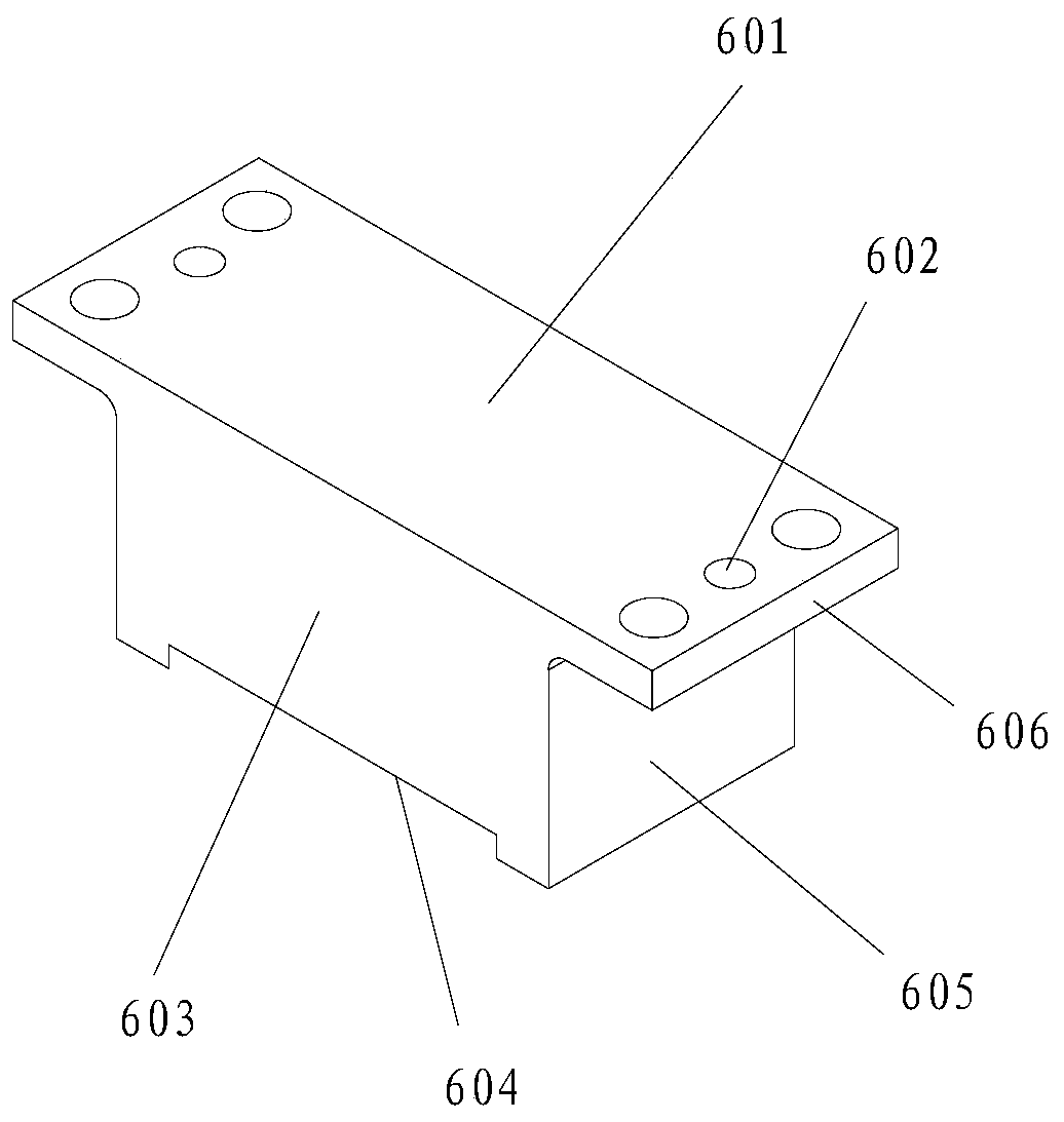 Elevator brake pad machining device and machining method of elevator brake pad