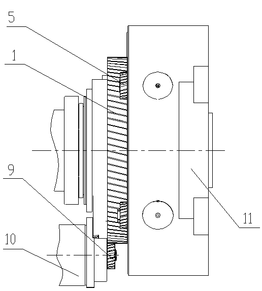 Facing head feeding mechanism and facing head