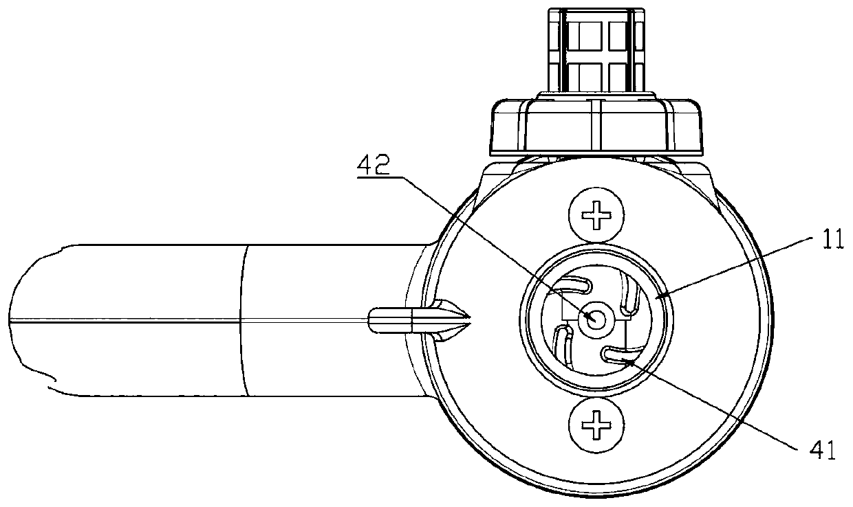 Handheld spray head and manufacturing method thereof