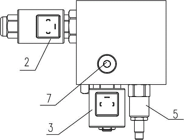 Control valve block special for tractor hydraulic suspension