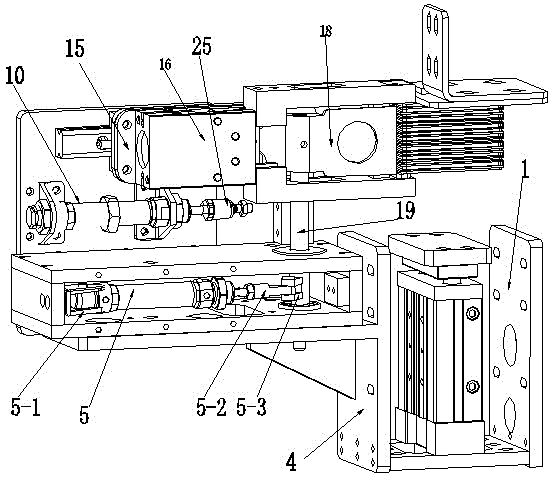 Automatic pole lug bending device for accumulator side plates