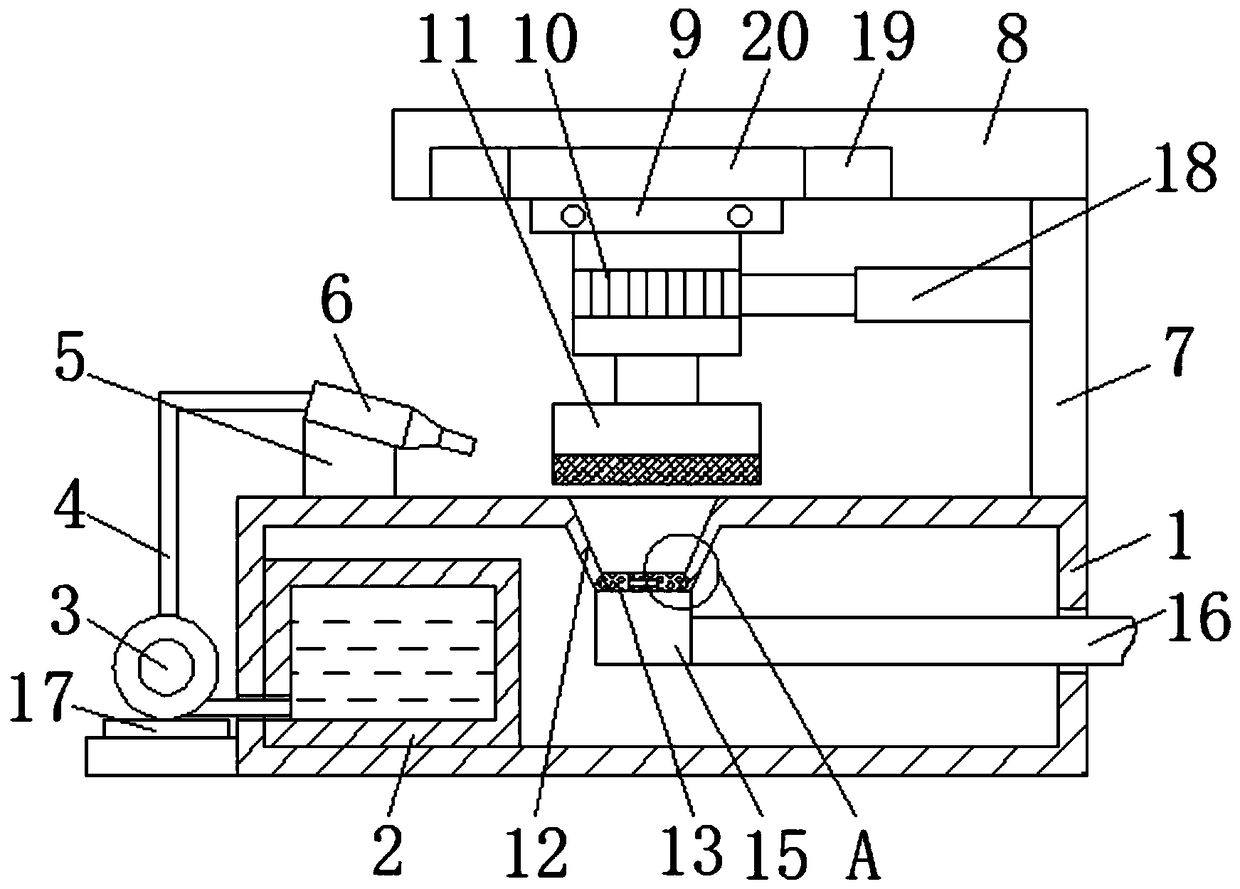 Waste material clearing device for chemical engineering heat transfer
