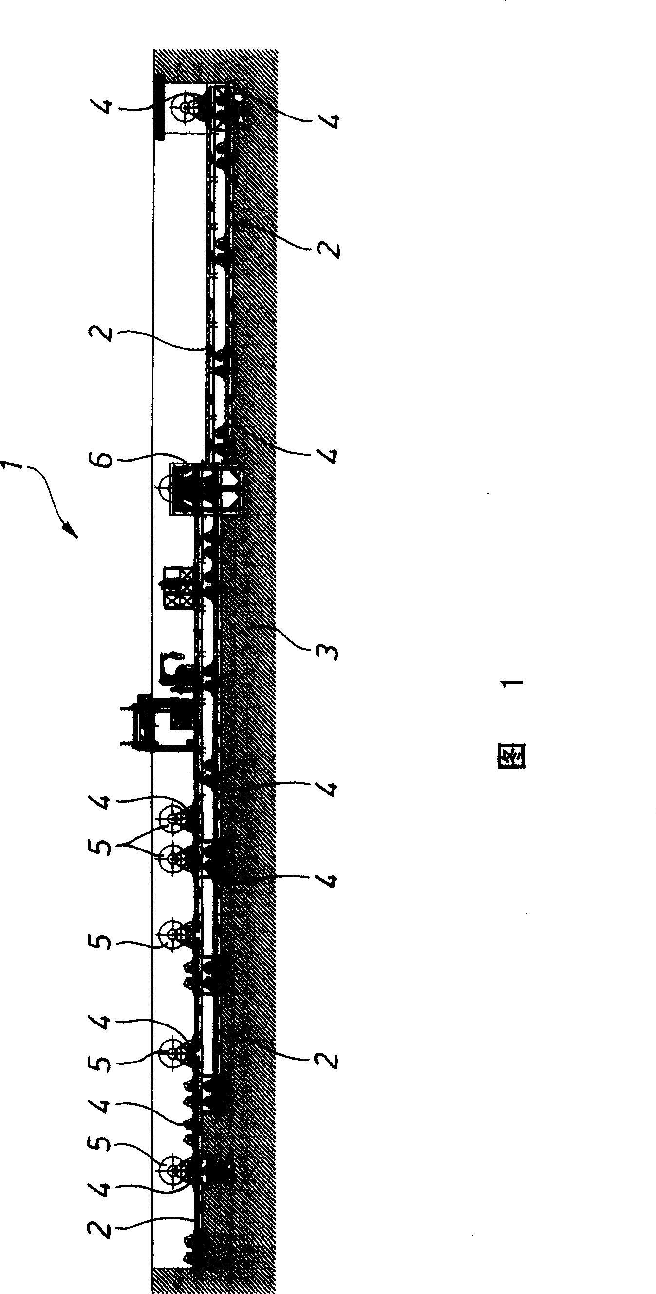 Device for delivery metal coil tape on tray