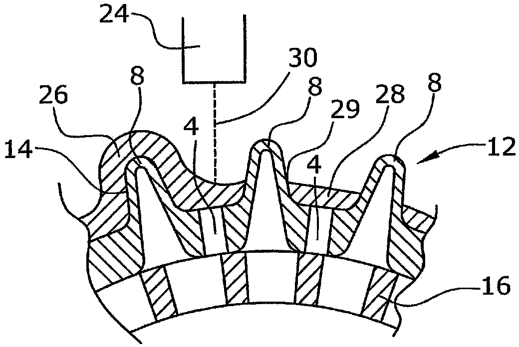 Method and device for perforating a non-woven fabric by means of hydrodynamic needling
