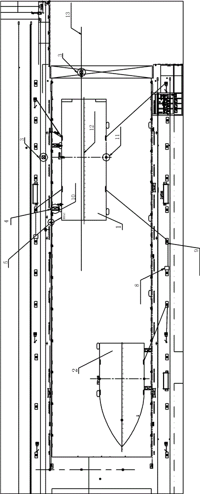 A half-boat underwater closing method