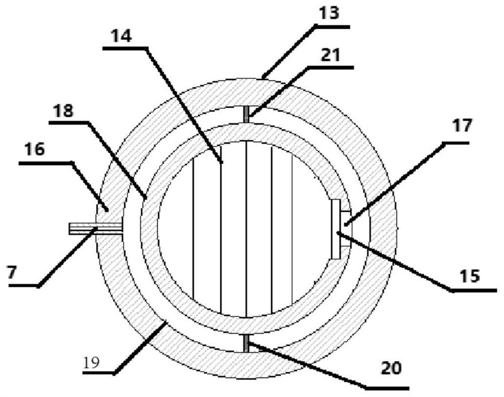 Rapid dissolving device for chemical agent for oil displacement and dissolving method