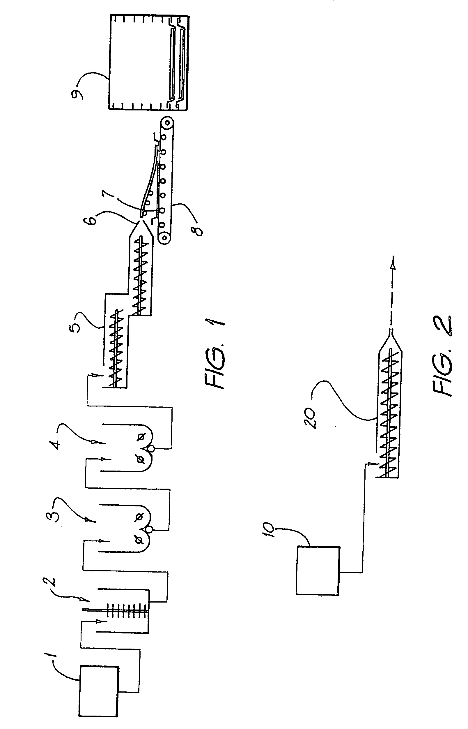 Method and apparatus for extruding cementitious articles