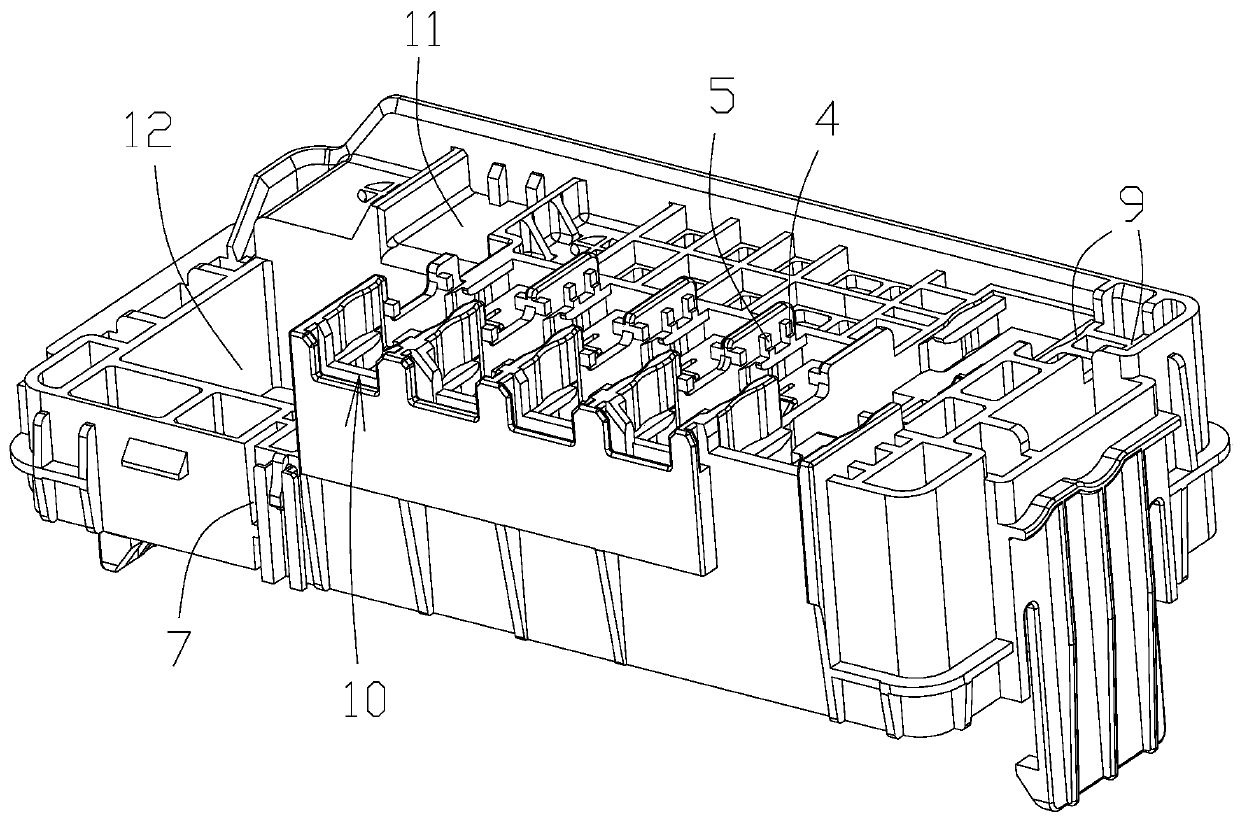 Fuse box body, fuse box body assembly and automobile fuse box