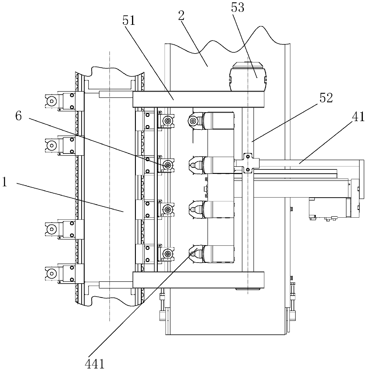 Infusion soft bag discharging device and method