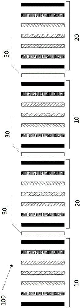 Membrane capacitive deionization array with movable type electrodes and deionization method thereof
