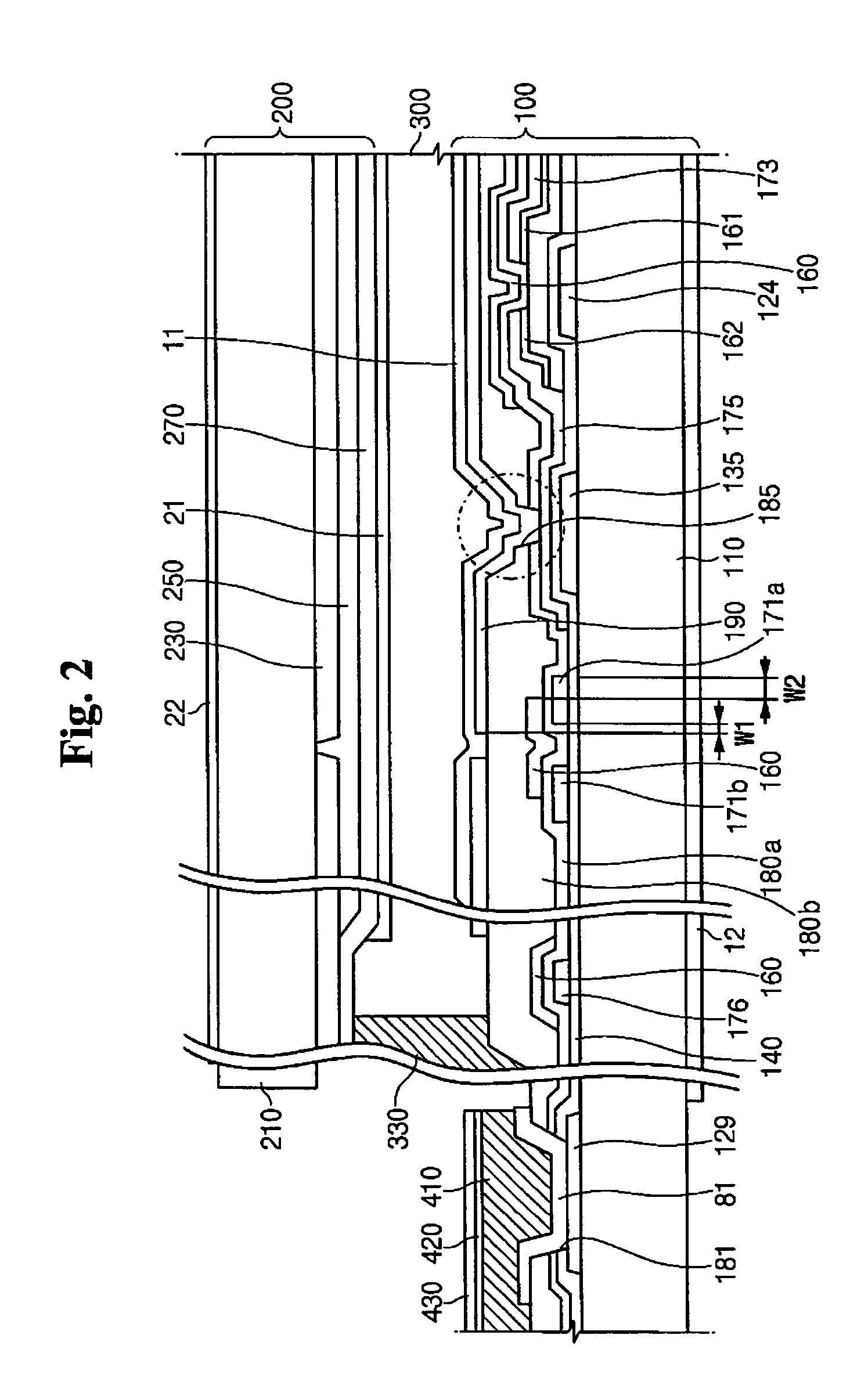 Thin film transistor array panel and liquid crystal display including the panel