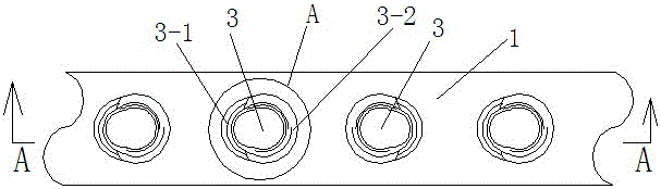 Spiral pressurization lock-in synchronism bone plate and application method thereof