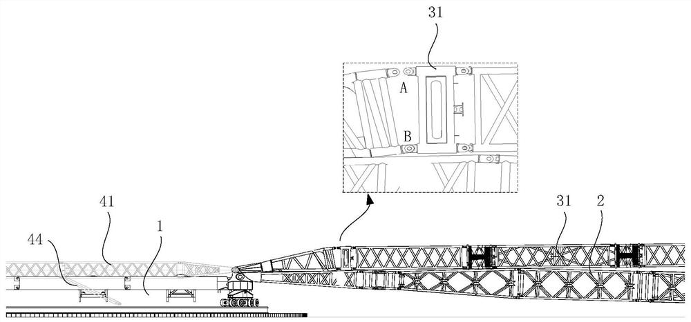 Circular track crane and assembling method and disassembling method of circular track crane