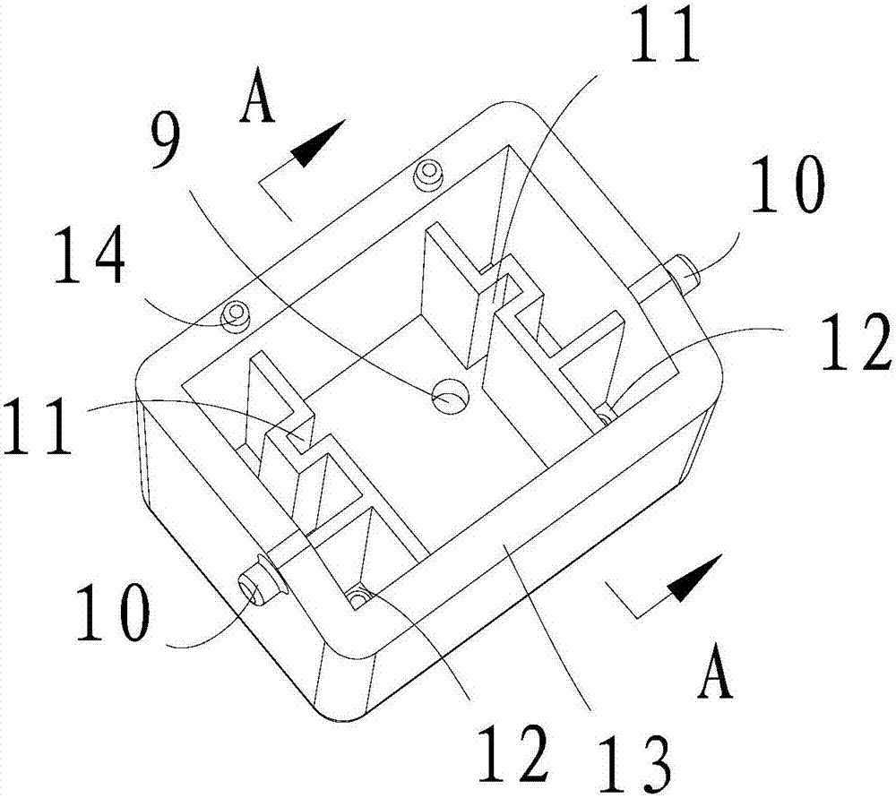Sundry box locking mechanism