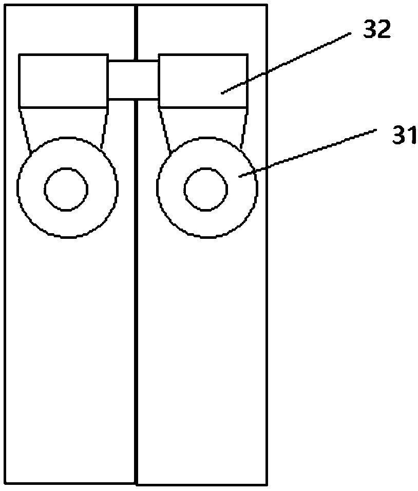 Self-locking connection device of battery
