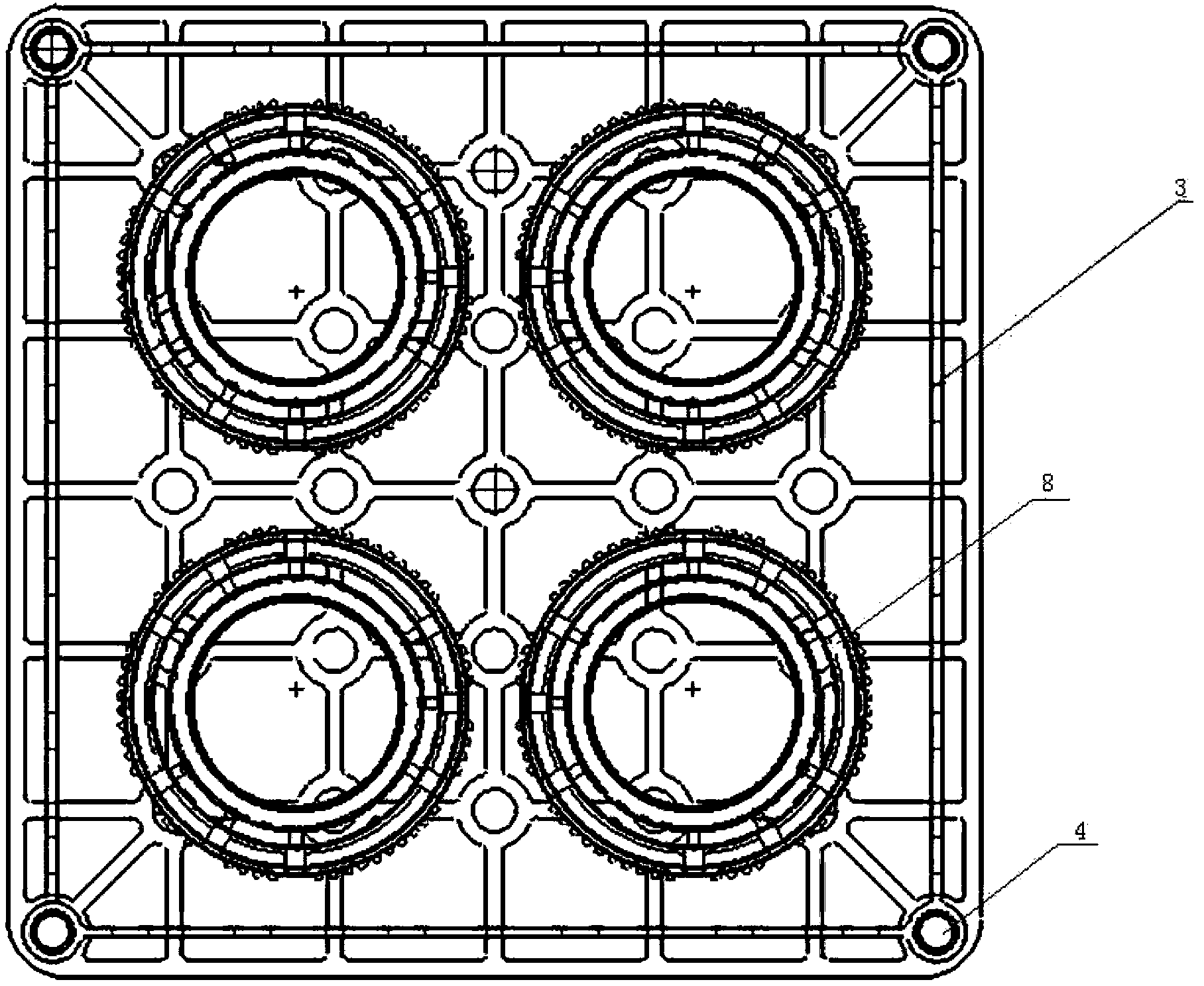 Charging basket for thermal treatment of synchronizer gear hub