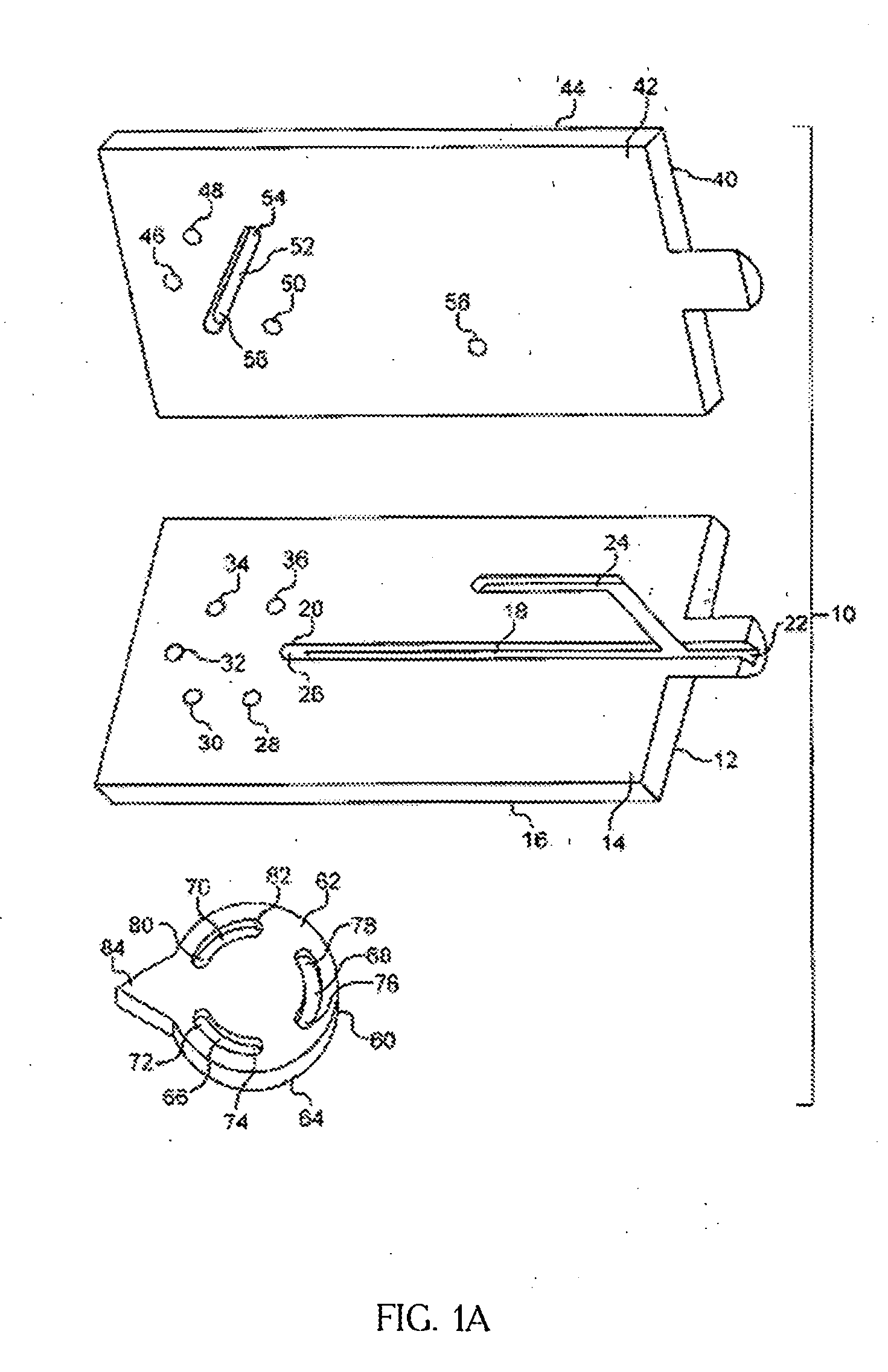 Fluidic separation devices and methods with reduced sample broadening