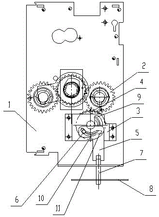 Lower door interlocking device of two-hole operating mechanism