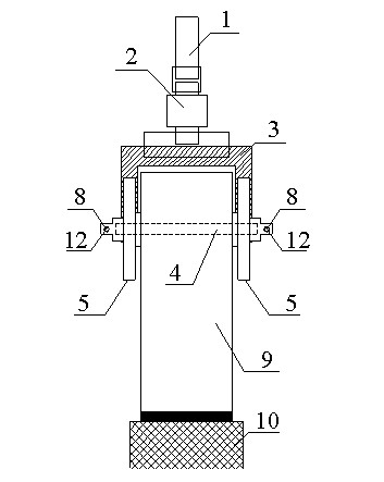 Loading device for concrete material crack growth test under dynamic load
