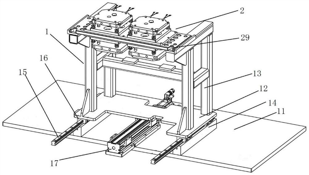 Automatic welding structure for plastic products