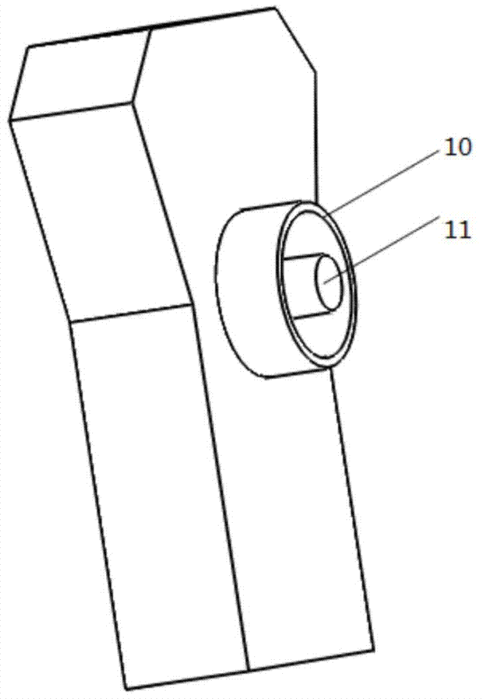 Support platform for assembly and disassembly of diesel engine crankshaft shock absorber