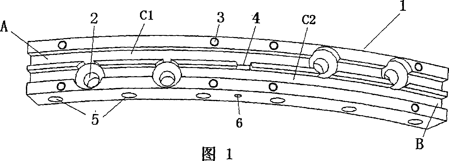 Connector between high-temperature superconductive magnet double-cake coils and its welding method
