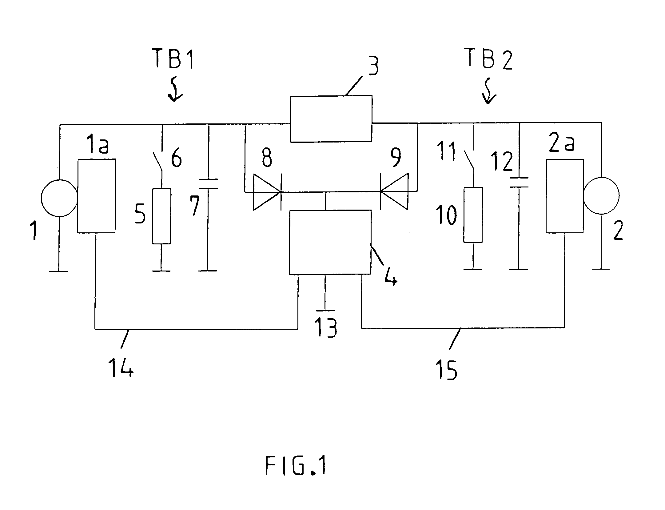 Device for supplying voltage to the loads of an onboard electrical system of a motor vehicle, using a plurality of generators