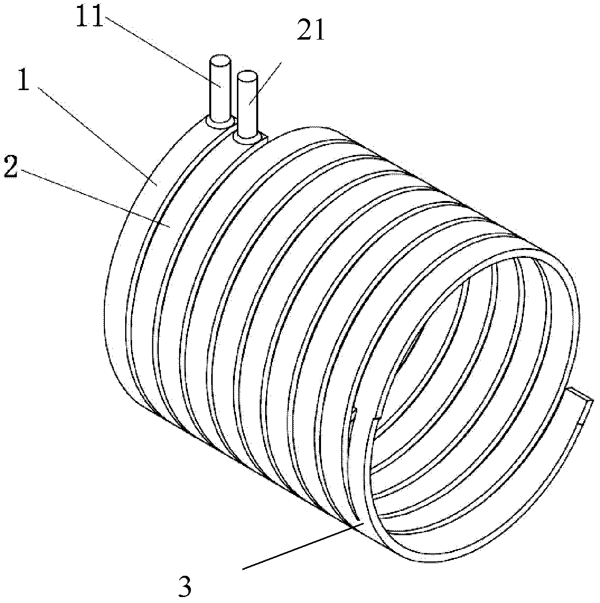 Spiral and axial circulating cooling water channel structure for motor