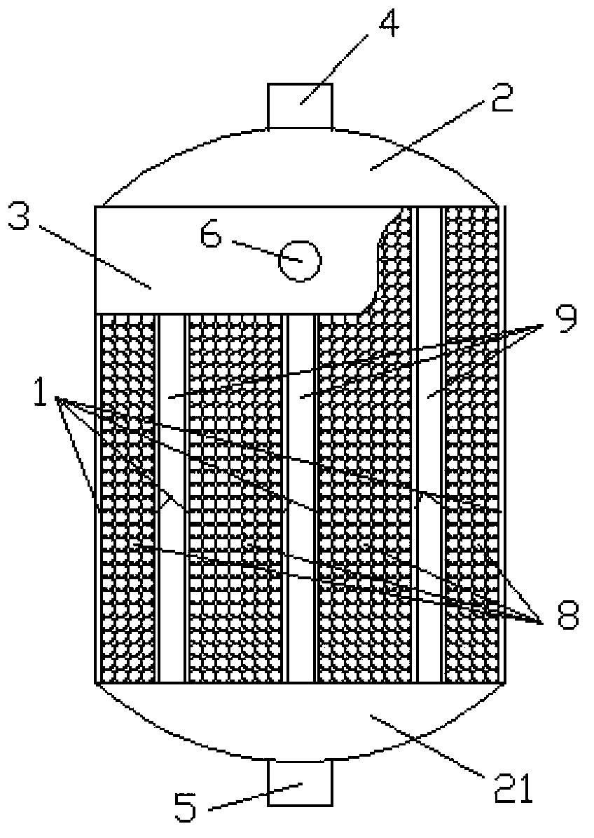 Molecular sieve adsorption tower provided with heat transferring medium channels