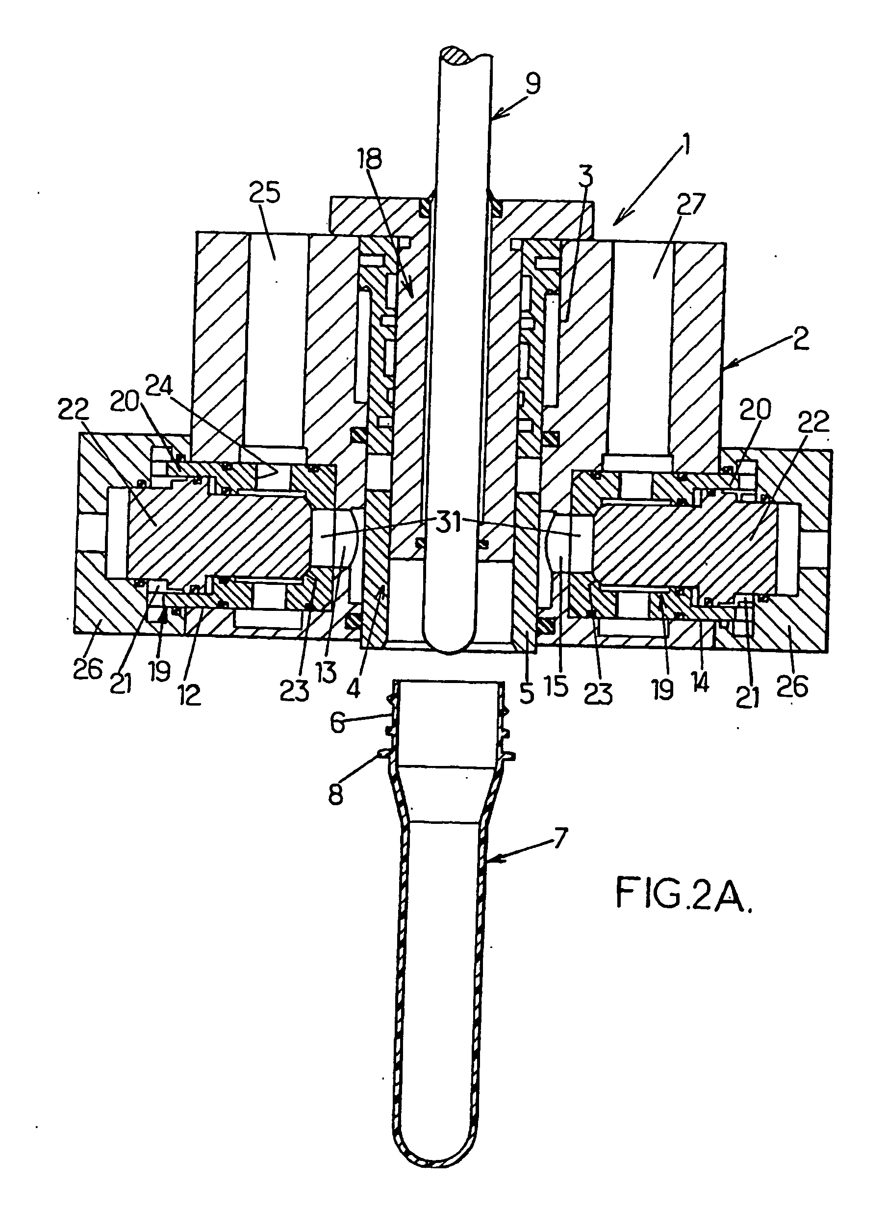 Device For Blowing Thermoplastic Containers