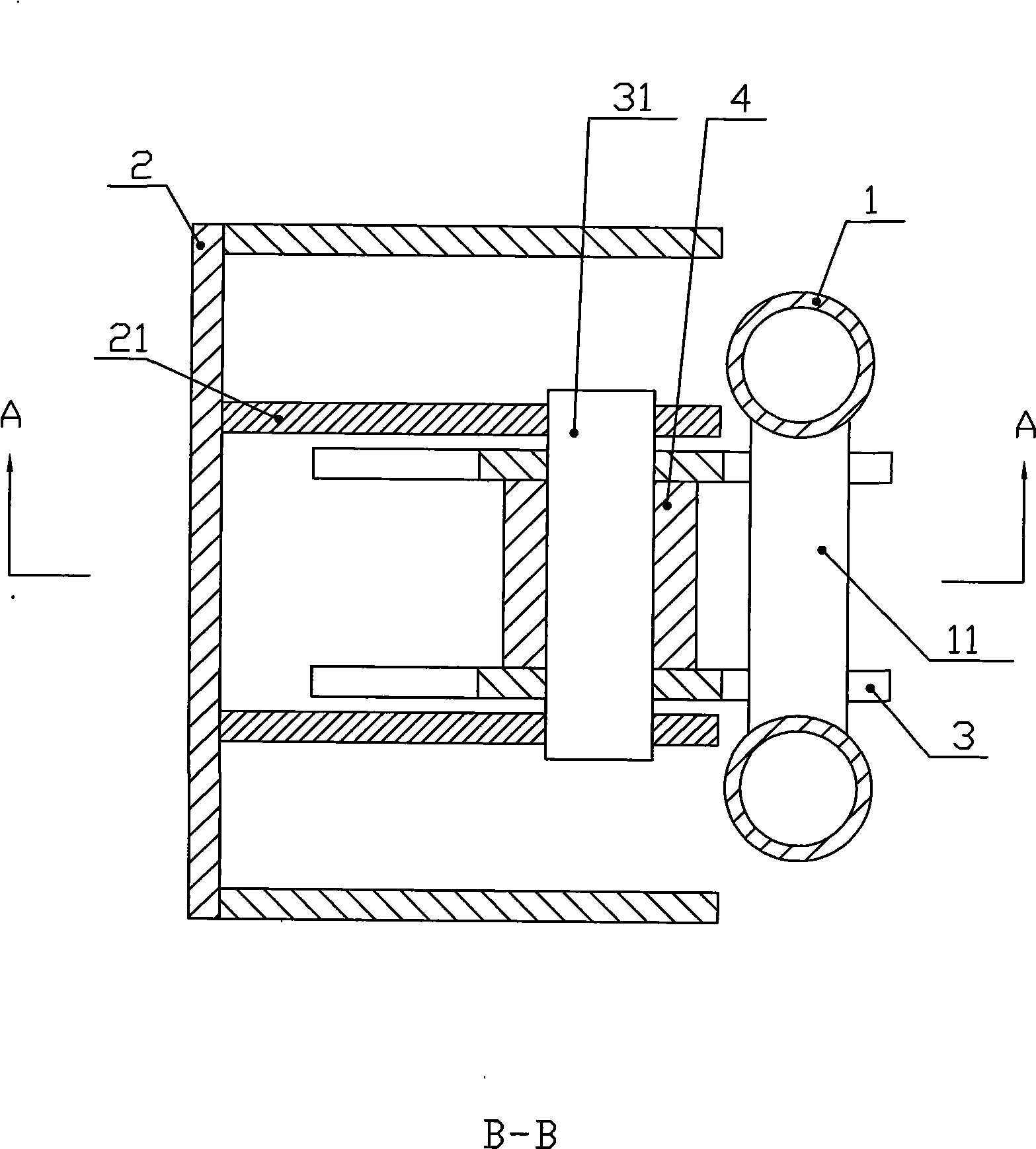 Rotating wheel falling prevention device of attachment type raise scaffold and working method thereof