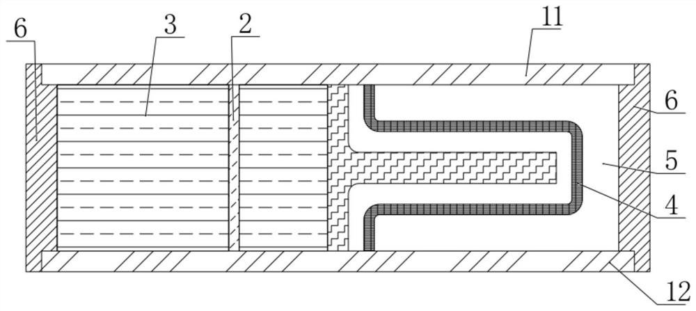 Structure for improving rated through-current capability of vacuum fuse based on double-gap structure