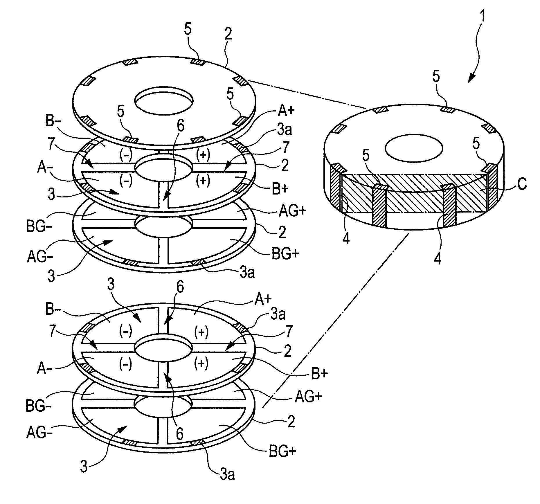 Piezoelectric element, and piezoelectric actuator and vibration wave motor including piezoelectric element