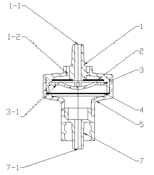 Disposable automatic exhausting and liquid stopping infusion device and method