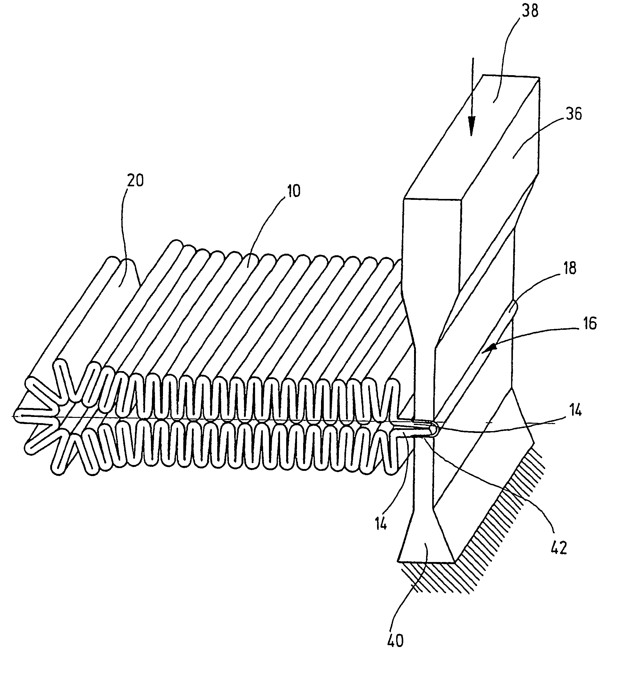 Method for producing a connection interface in a filter element and device for producing the same