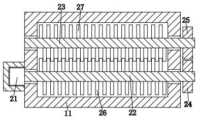 Soil covering device for strawberry planting