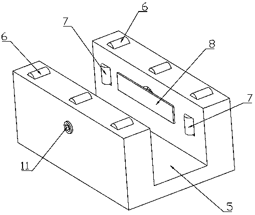 Guide rail conveying device and use method thereof