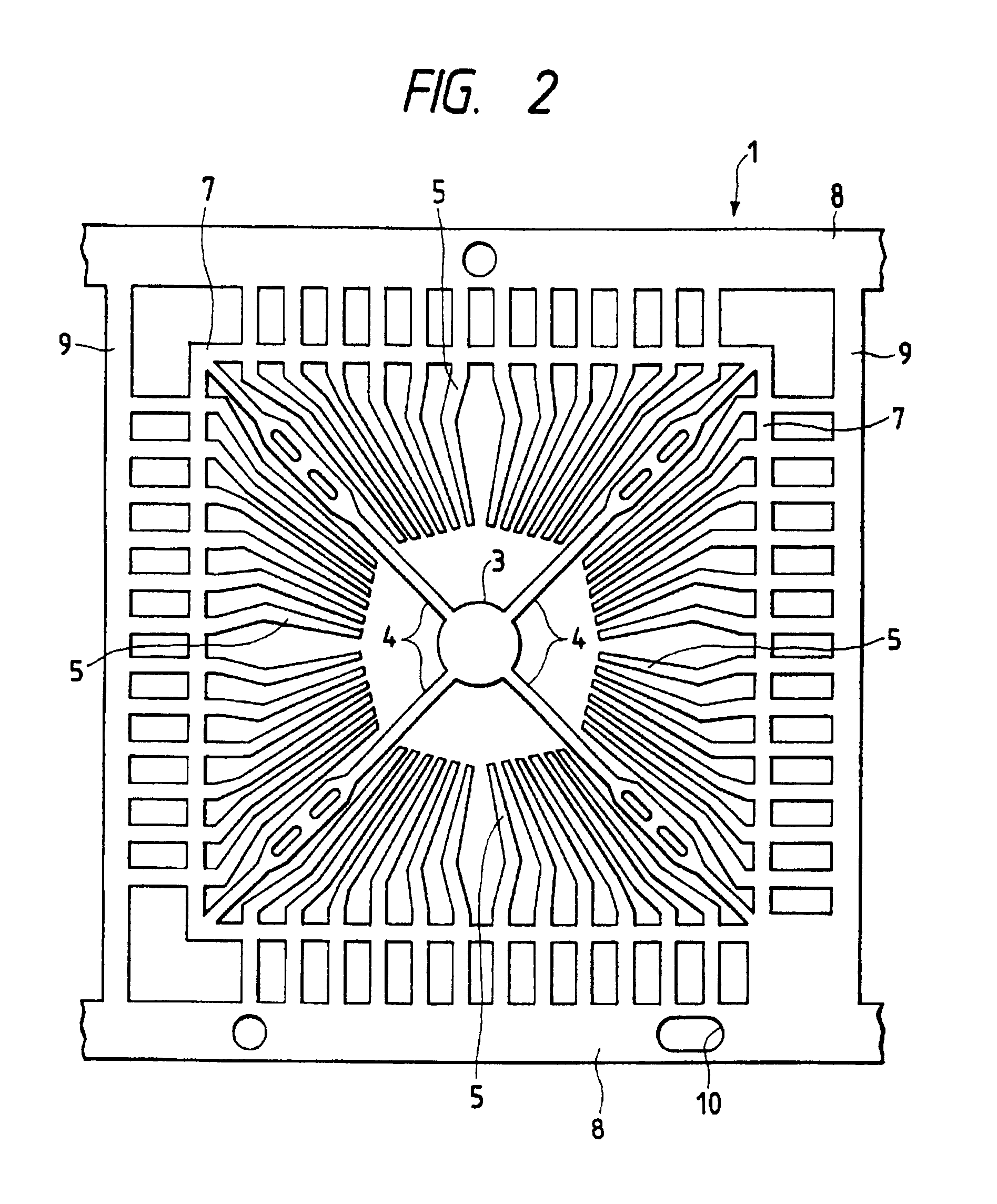 Leadframe semiconductor integrated circuit device using the same, and method of and process for fabricating the two