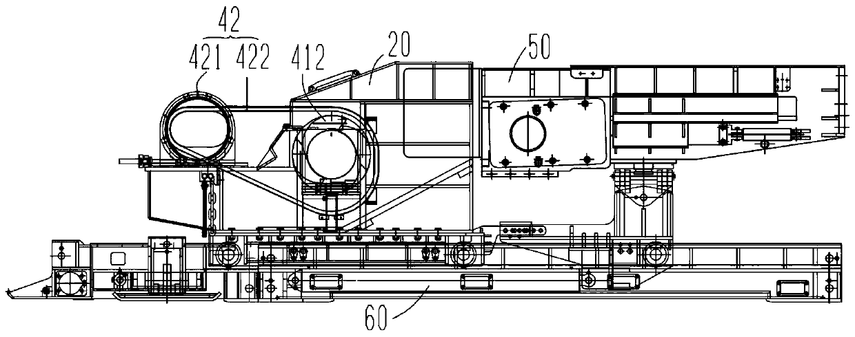 Movable screening and breaking integrated machine for underground coal mine road