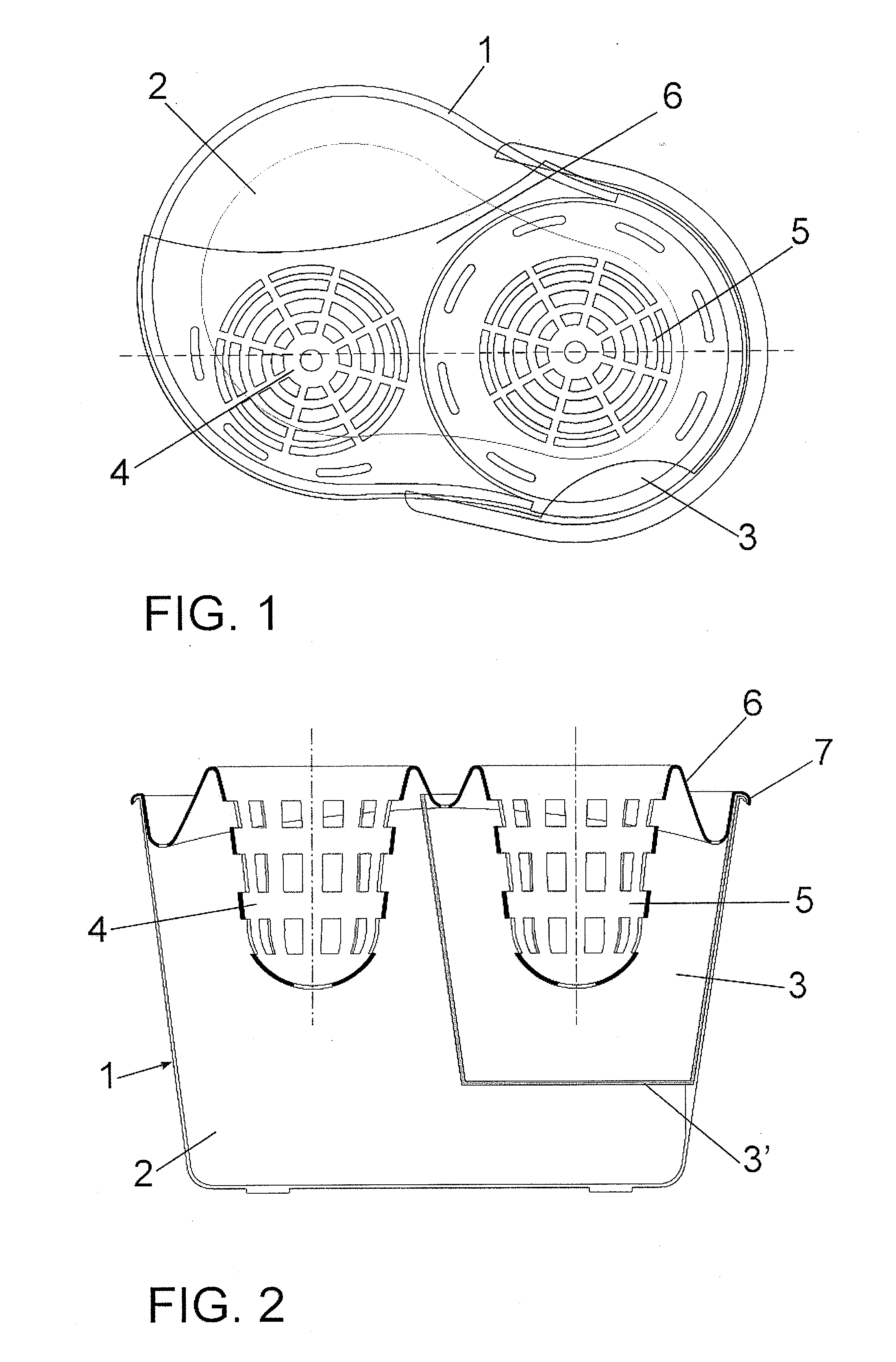 Mop bucket with two compartments