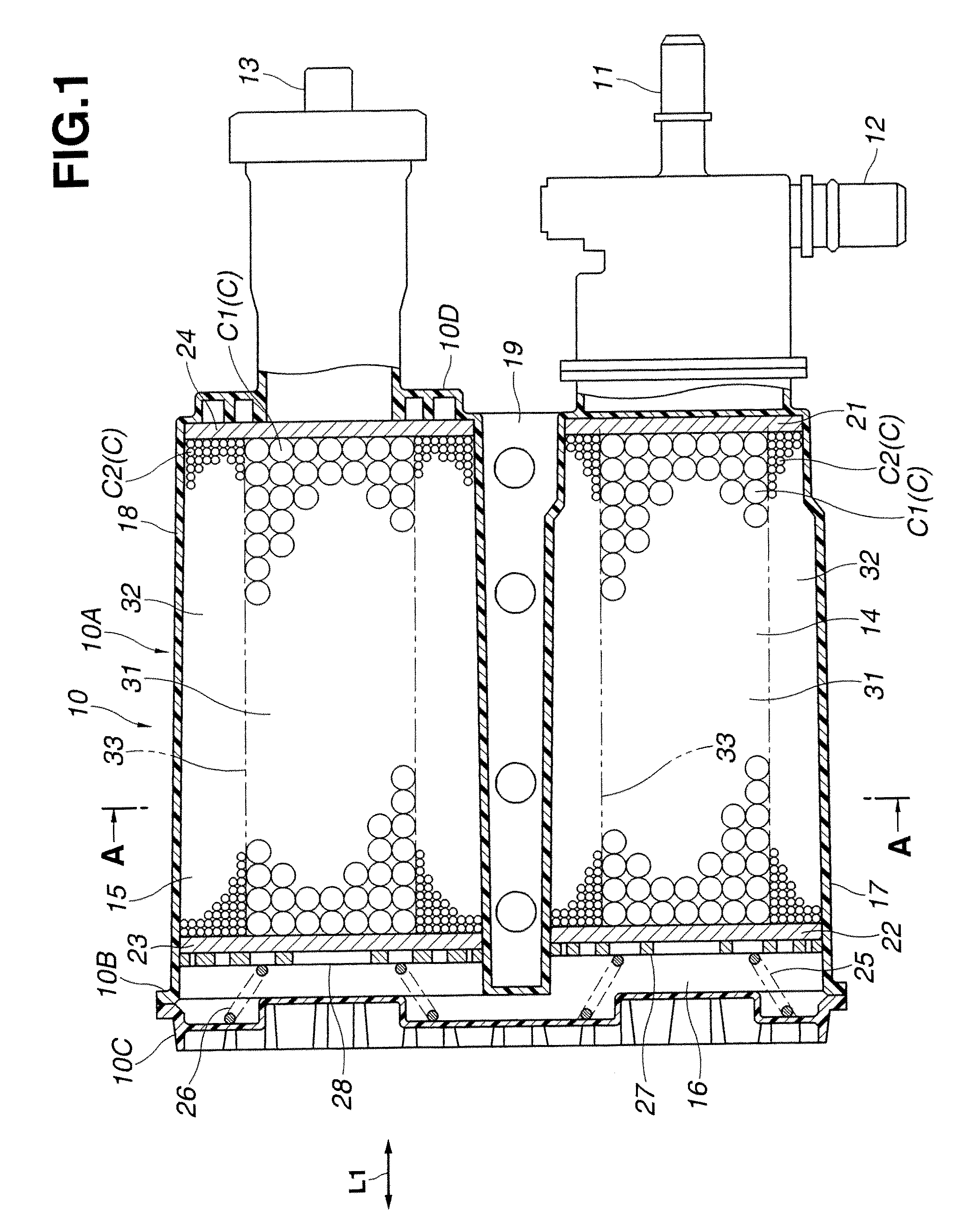 Fuel vapor treatment device