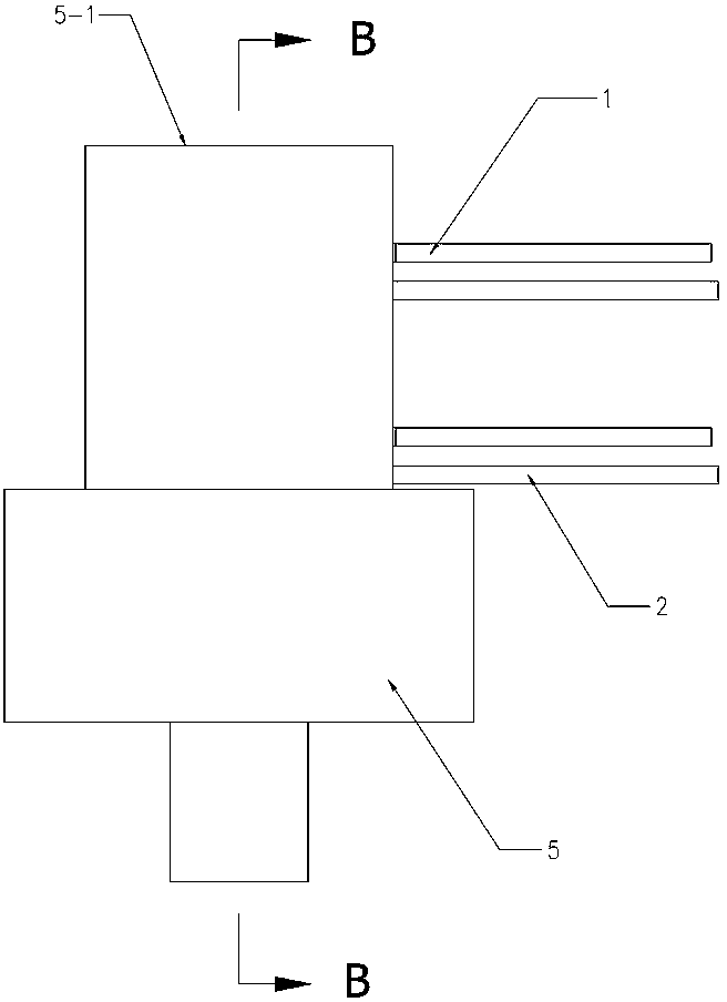 Ignition device of fire-spraying opening of gasifier and treatment process thereof